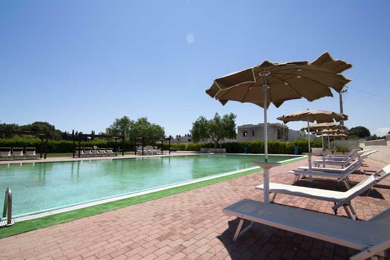 Villaggio Catalano Кастеланета Марина Екстериор снимка